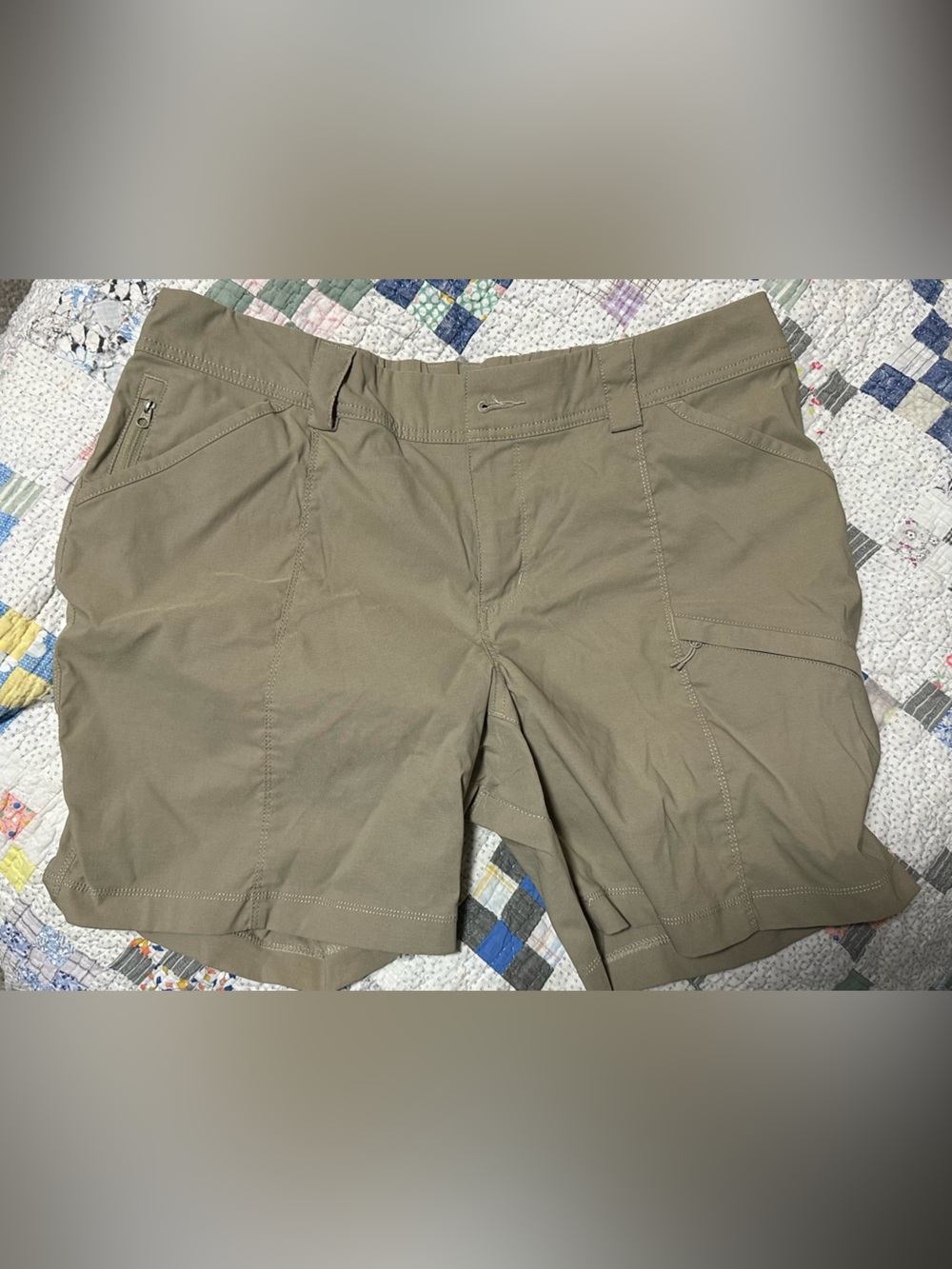 Duluth Trading Co Olive-Taupe Women’s Cargo Bermuda Shorts